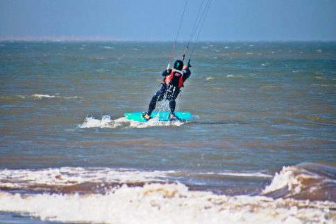 Stage de kitesurf de 9h en cours collectif à Essaouira